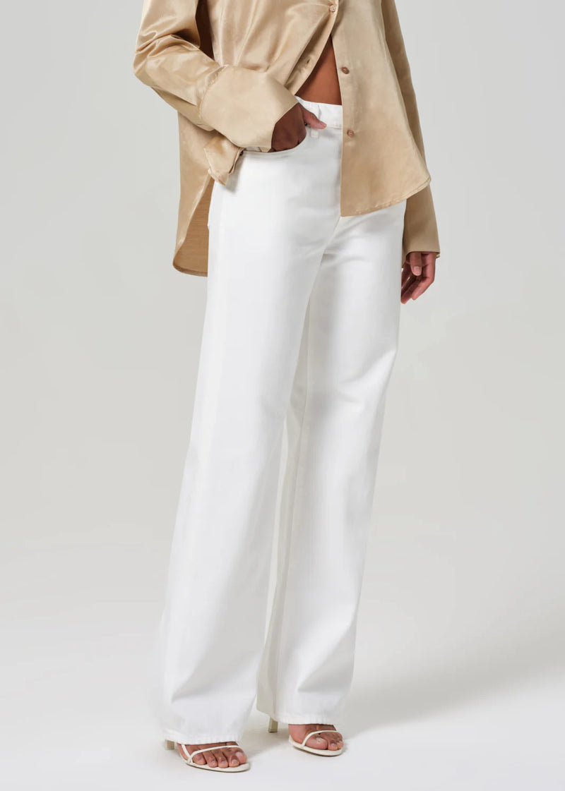 Annina 33 in soft White