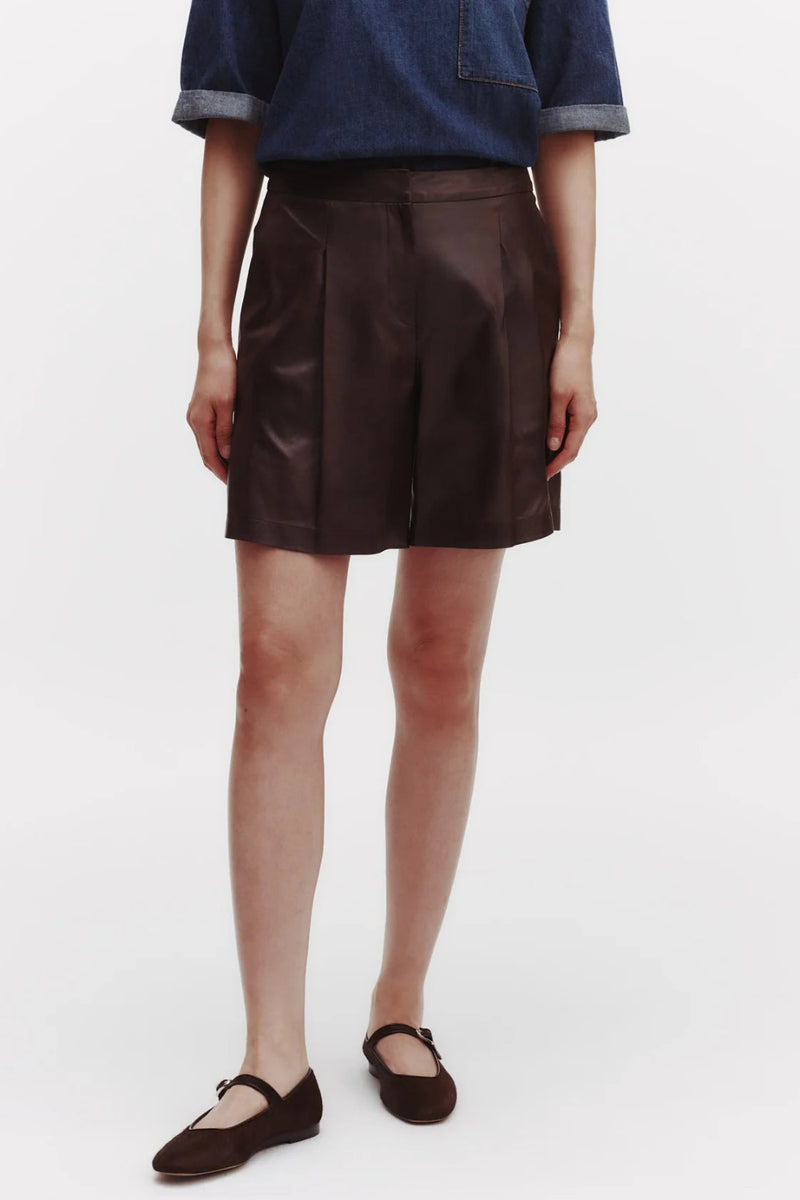 Sully Short