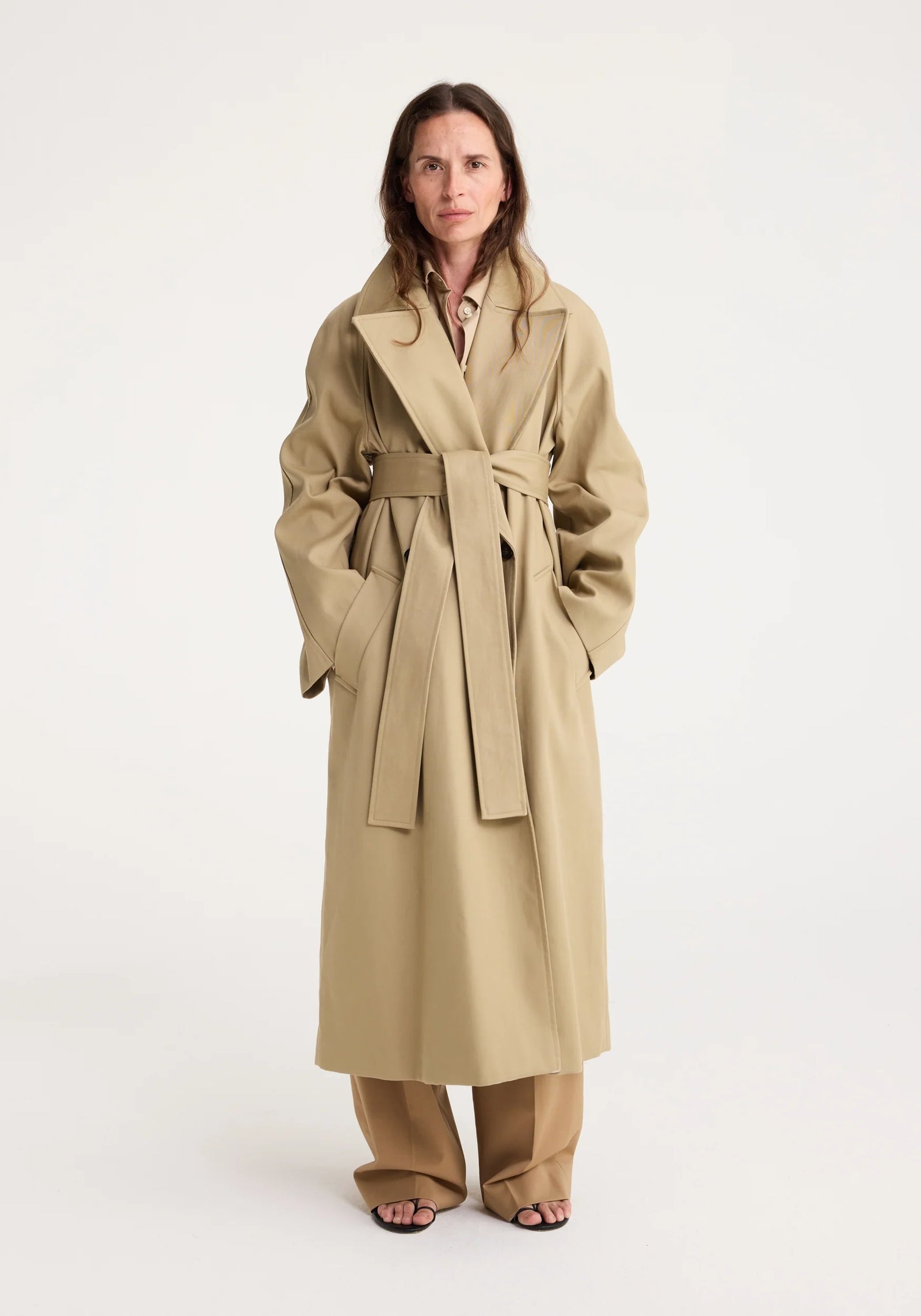 Classic Trench Coat Khaki – CURIO at Faena Bazaar