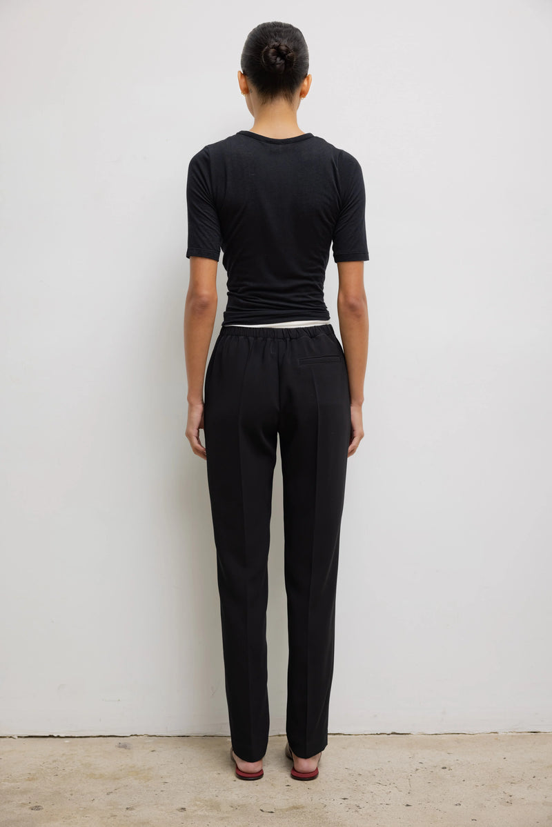 Julien Mid Sleeve Tee in Black
