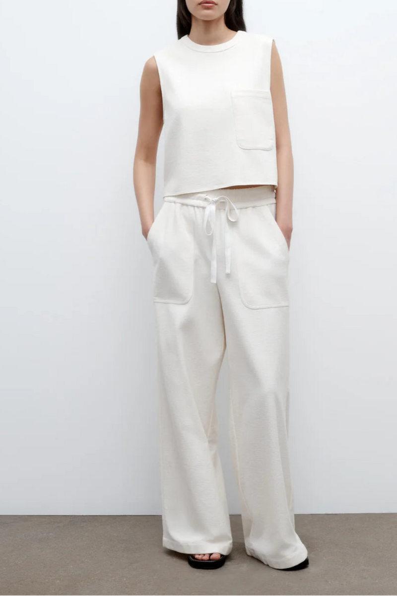 Cropped Muscle Tank Ivory