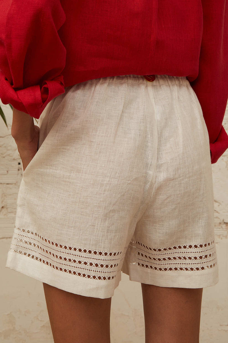Anfisa Shorts Elegant White