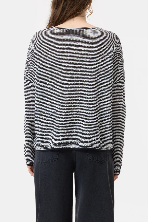 Longsleeve Shirt in Seersucker Knit