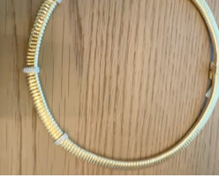 Small yellow gold Choker