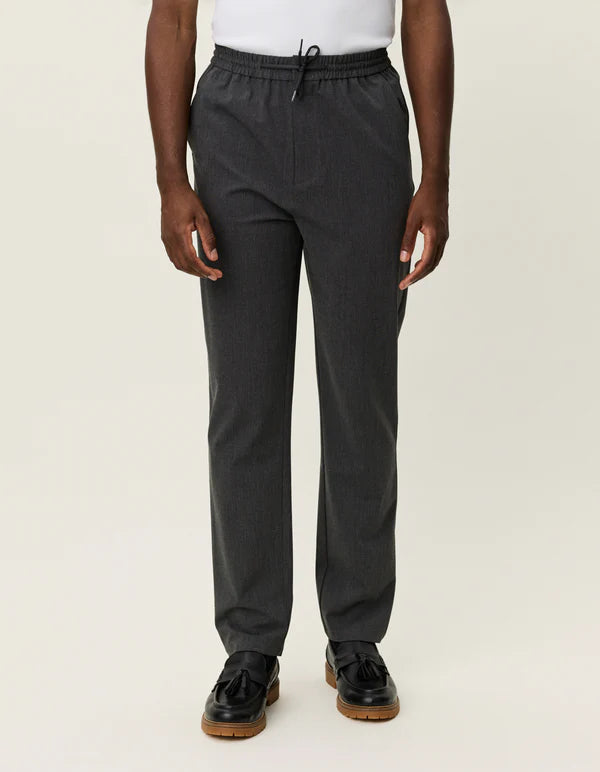 Como Tapered Textured Pants