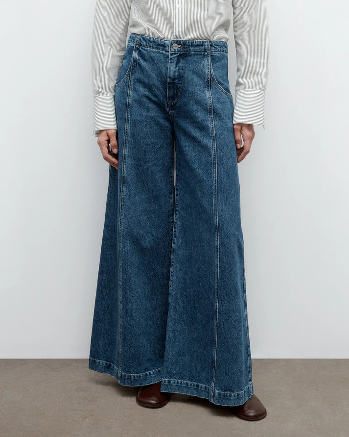 Dancing in the Dark Paris