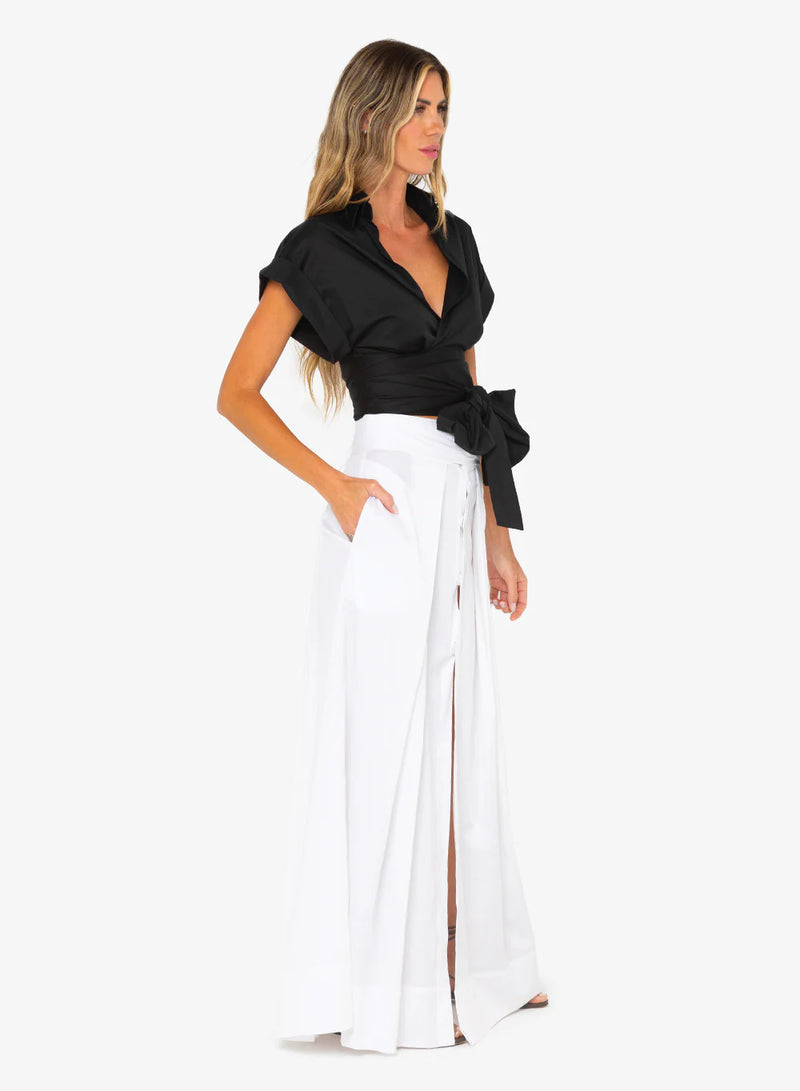 Kora White Black