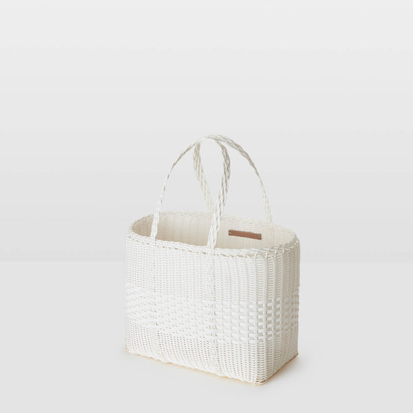 Basic 01 Smal Lace Basket