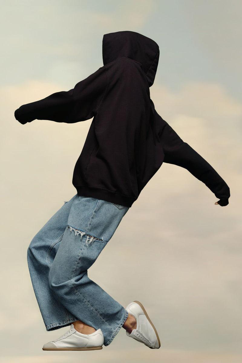 Hooded Sweatshirt Black (Final Sale)