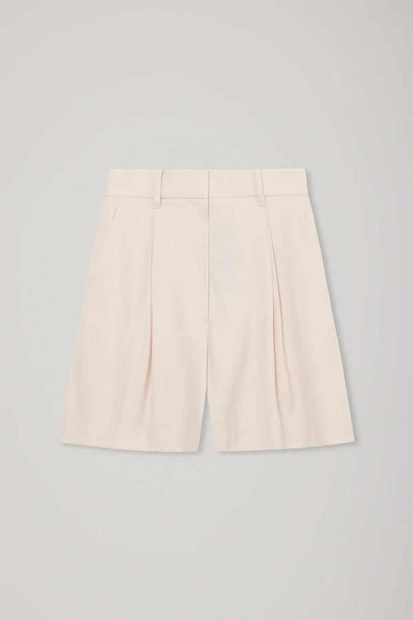 The Astor Short