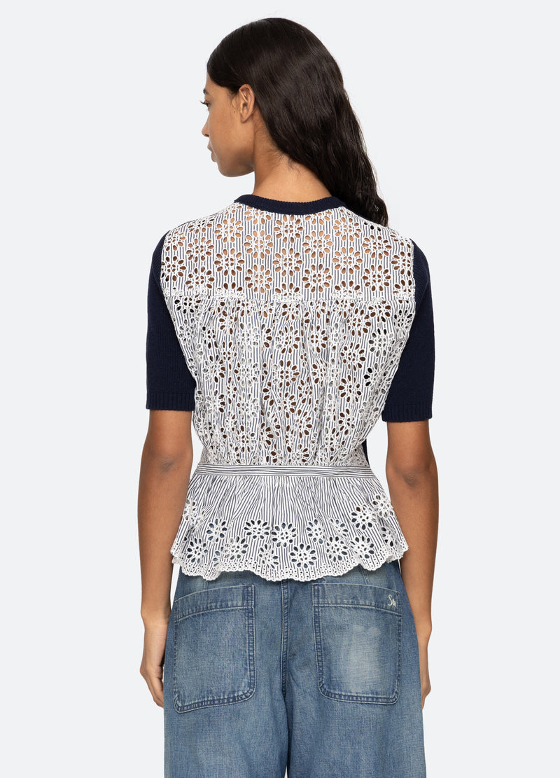 Lennon Embroidery SS Top Navy