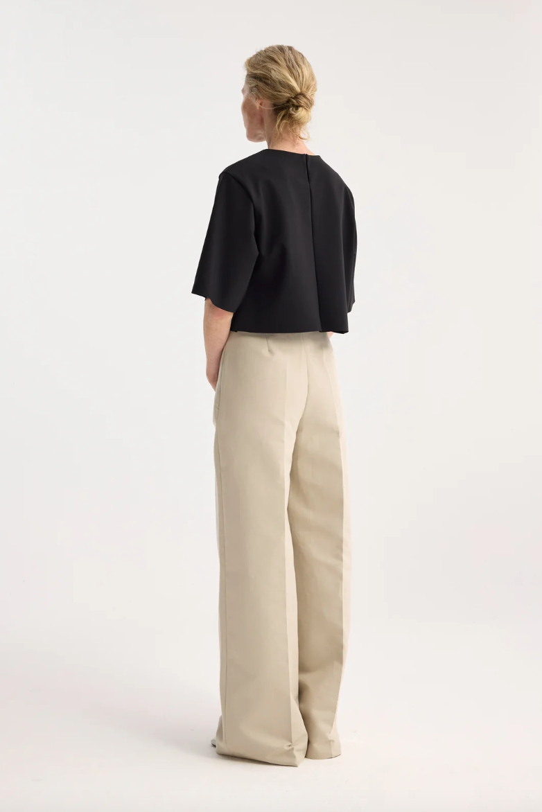 Short Length Scuba Top Black