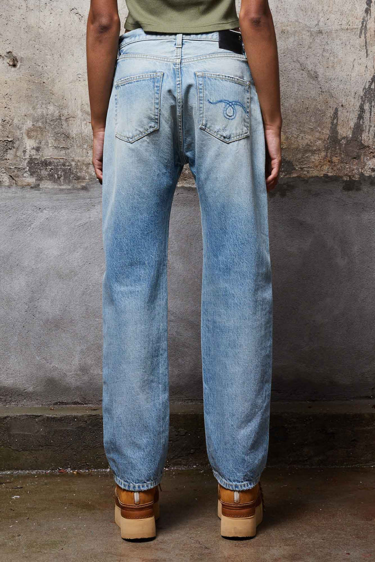 Courtney Slim Jean